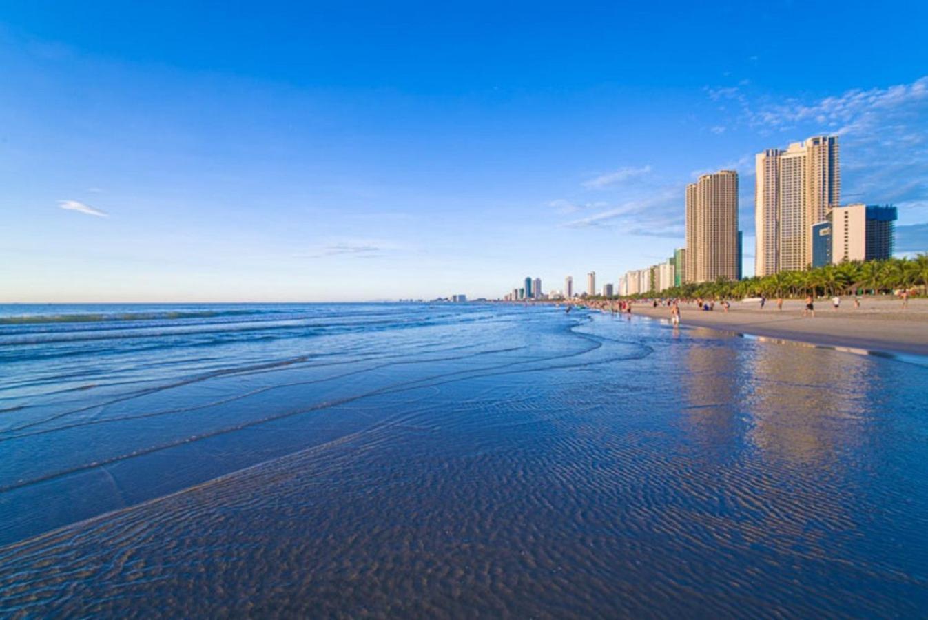 Golden Sun Apartment By New Sky Travel Da Nang Exterior foto